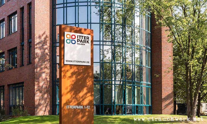 landschaftsarchitekt-strauchwerk-hilden-itterpark-03